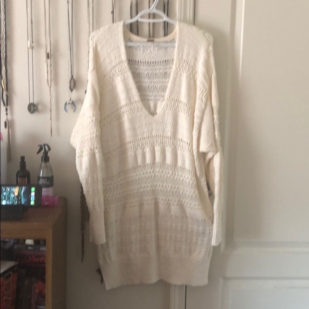 Free People // long Vneck cardigan // Size XL